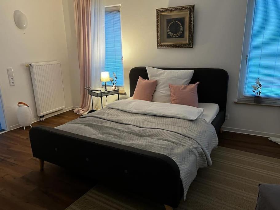 Maisonette Wohnung Mit Dachterrasse - Keine Vermietung An Monteure Düren - Eifel エクステリア 写真